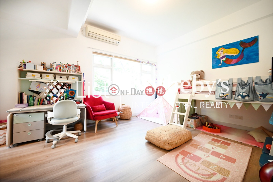 Property for Rent at 84 Repulse Bay Road with 4 Bedrooms | 84 Repulse Bay Road | Southern District Hong Kong Rental | HK$ 128,000/ month