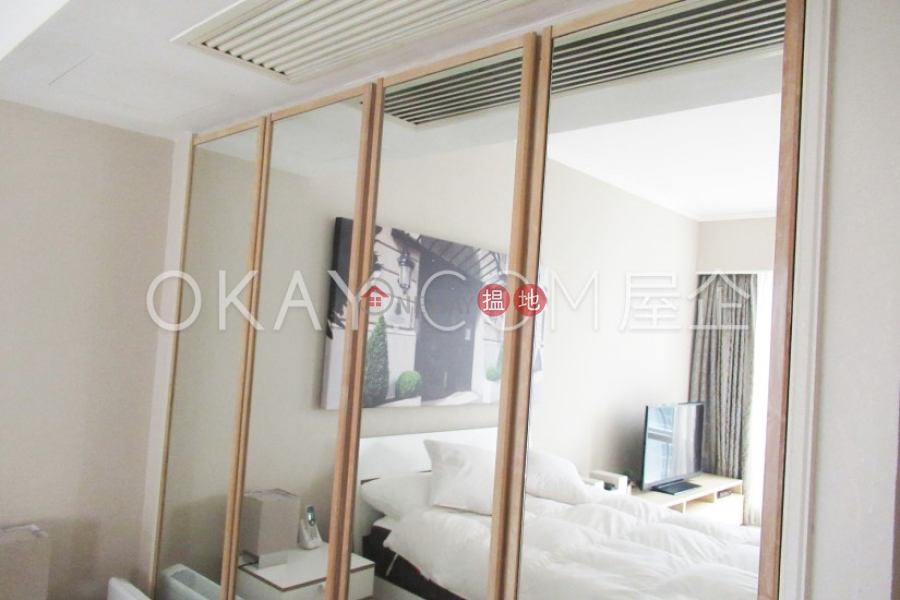 Convention Plaza Apartments High Residential, Sales Listings | HK$ 8.5M