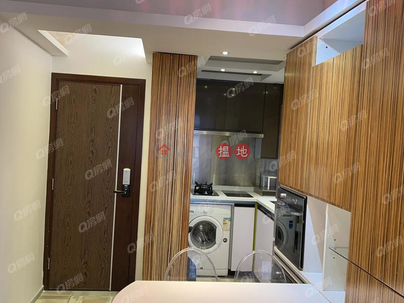 HK$ 26,000/ month, Gold King Mansion | Wan Chai District Gold Ning Mansion | 2 bedroom Mid Floor Flat for Rent