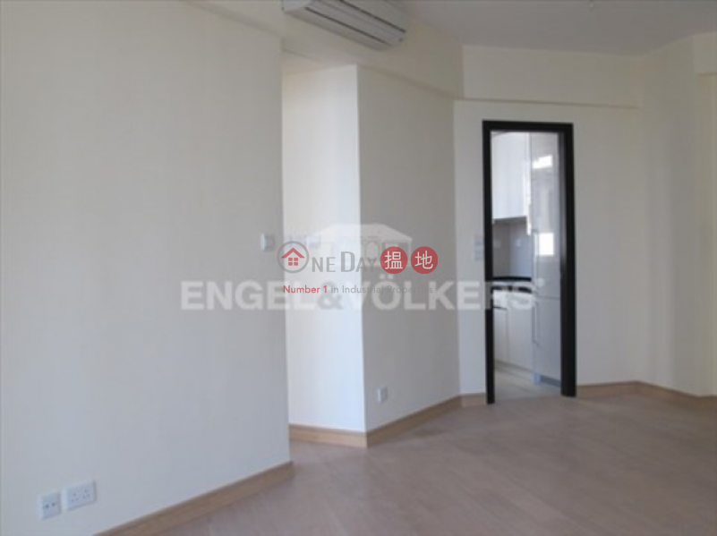 Property Search Hong Kong | OneDay | Residential | Sales Listings 2 Bedroom Flat for Sale in Central Mid Levels
