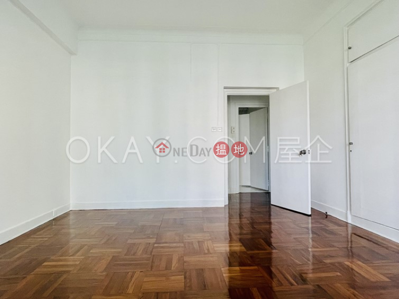 HK$ 140,000/ month | 8 Clovelly Path Central District, Unique 4 bedroom with balcony & parking | Rental