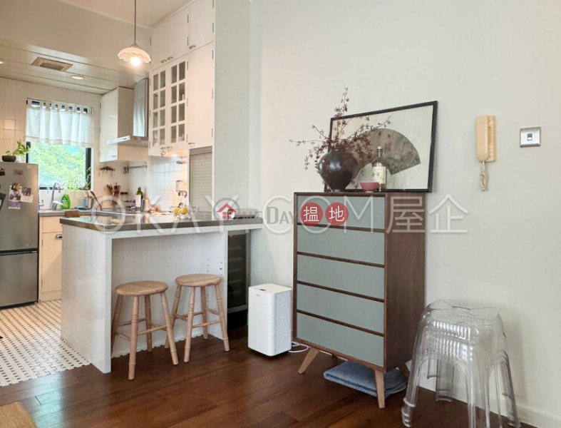 Property Search Hong Kong | OneDay | Residential | Rental Listings Generous 2 bedroom in Mid-levels West | Rental
