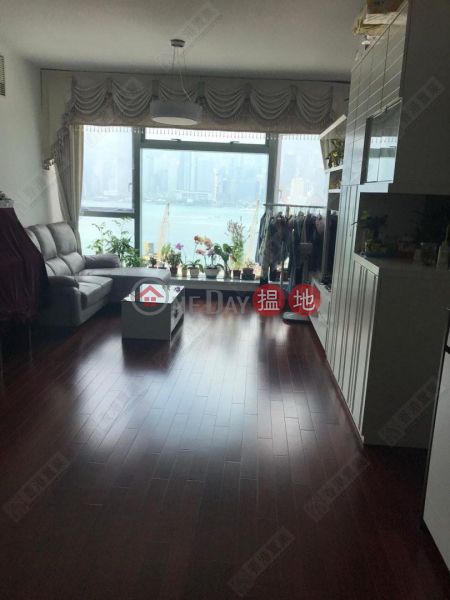 HK$ 35M | The Harbourside Tower 3 | Yau Tsim Mong, Three bedrooms, one suite, and one study in The Harbourside
