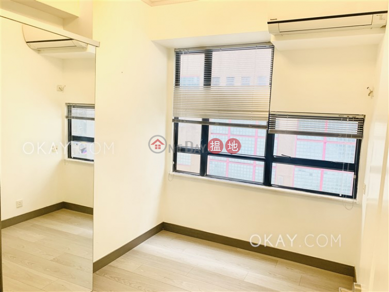 Lovely 2 bedroom in Mid-levels West | Rental | Cameo Court 慧源閣 Rental Listings