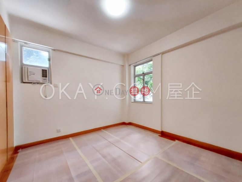 Nicely kept 2 bedroom with balcony | Rental 70 Conduit Road | Western District Hong Kong | Rental | HK$ 38,000/ month