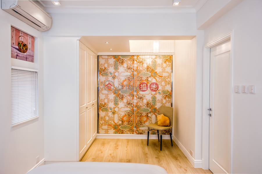 HK$ 14.3M, Floral Tower, Western District Renovated Apartment in Midlevels Central