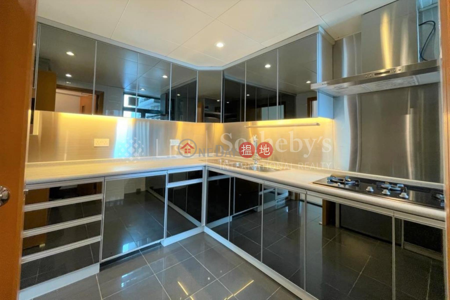 HK$ 48,000/ month 80 Robinson Road Western District Property for Rent at 80 Robinson Road with 3 Bedrooms