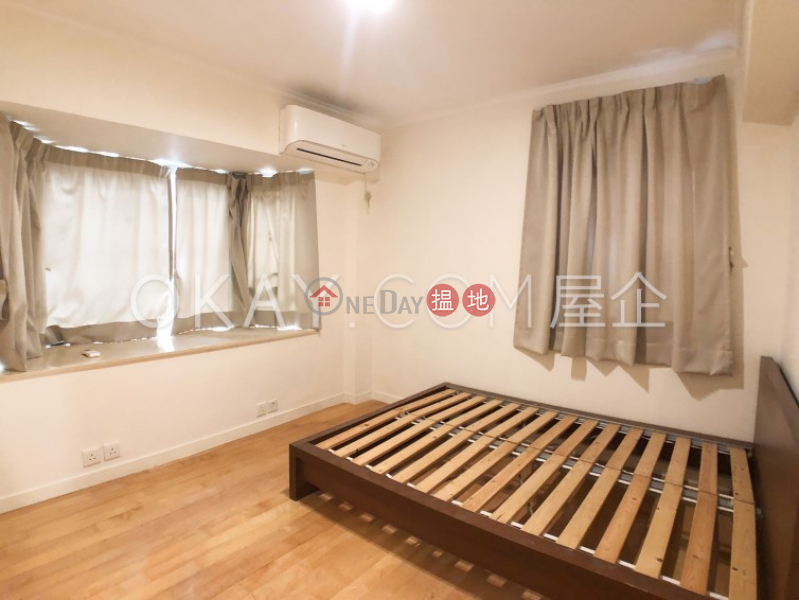 Nicely kept 3 bedroom with balcony & parking | For Sale 56 Cloud View Road | Eastern District Hong Kong Sales | HK$ 11.3M
