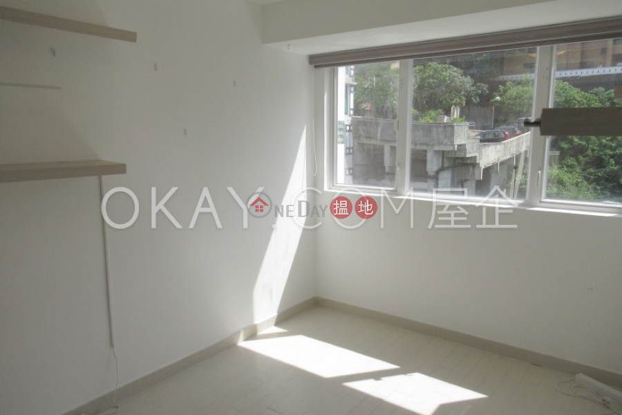 HK$ 78,000/ month | Phase 3 Villa Cecil Western District | Beautiful 4 bedroom with rooftop, balcony | Rental