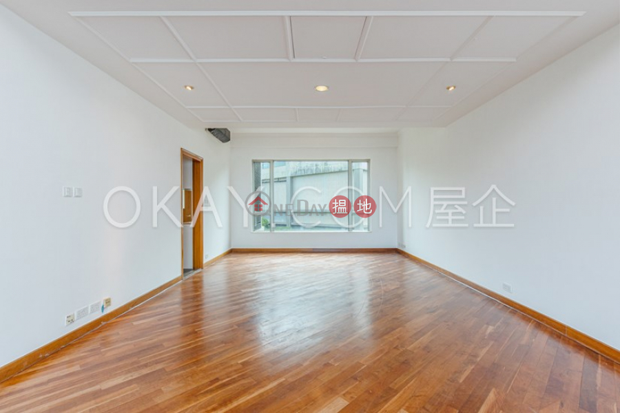 HK$ 148,000/ month | Chelsea Court, Central District | Exquisite penthouse with sea views, rooftop & balcony | Rental