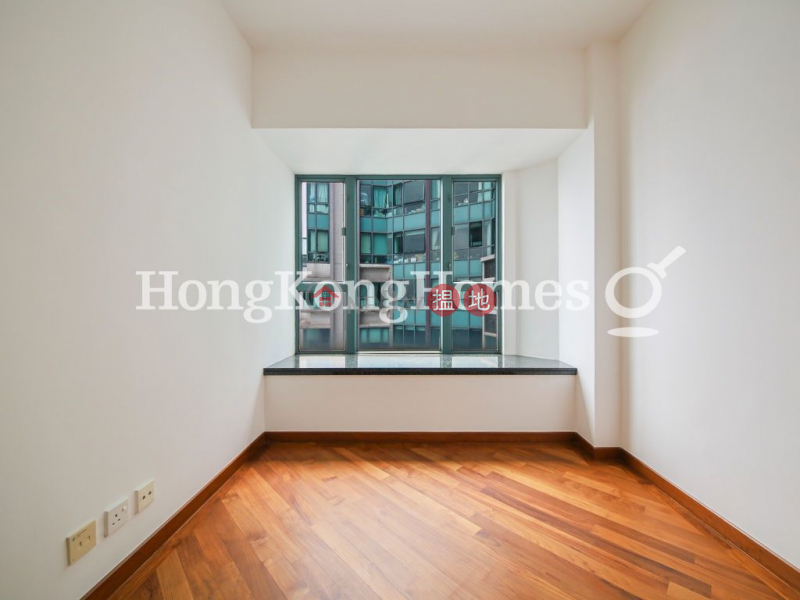 3 Bedroom Family Unit for Rent at 80 Robinson Road, 80 Robinson Road | Western District | Hong Kong, Rental, HK$ 50,000/ month