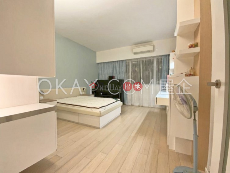 HK$ 33M Hilltop Mansion Eastern District Unique 3 bedroom on high floor with parking | For Sale