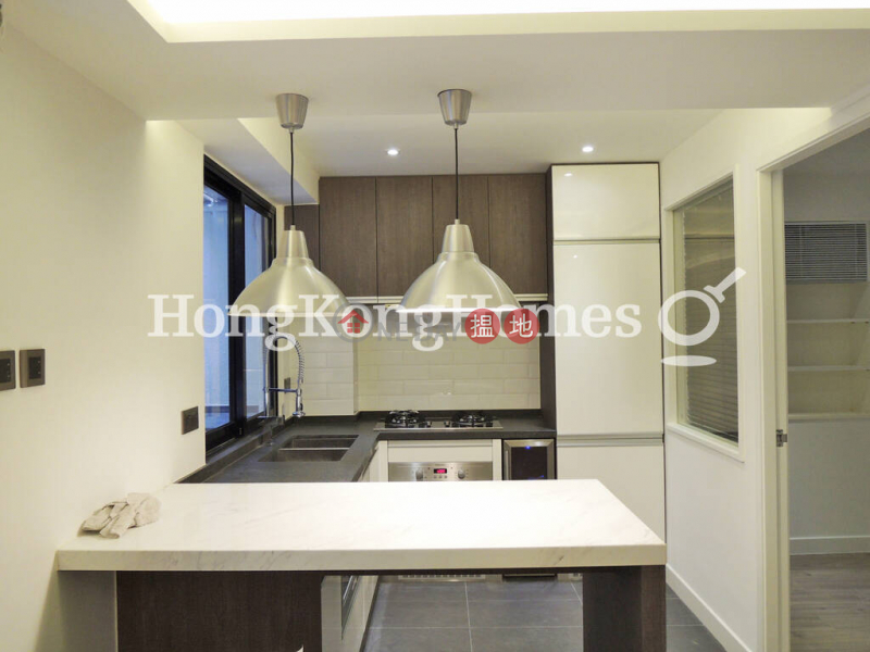 崇明閣兩房一廳單位出租-22鳳輝臺 | 灣仔區-香港出租|HK$ 23,000/ 月