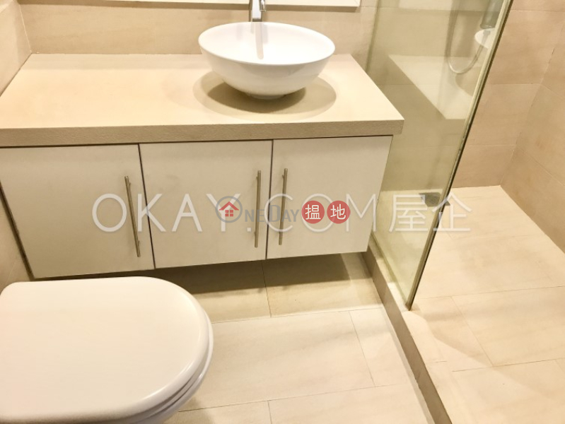 Nicely kept 1 bedroom with terrace & balcony | Rental 122 Hollywood Road | Central District, Hong Kong, Rental HK$ 35,000/ month