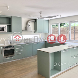 Lovely house with rooftop, balcony | Rental | Mau Po Village 茅莆村 _0