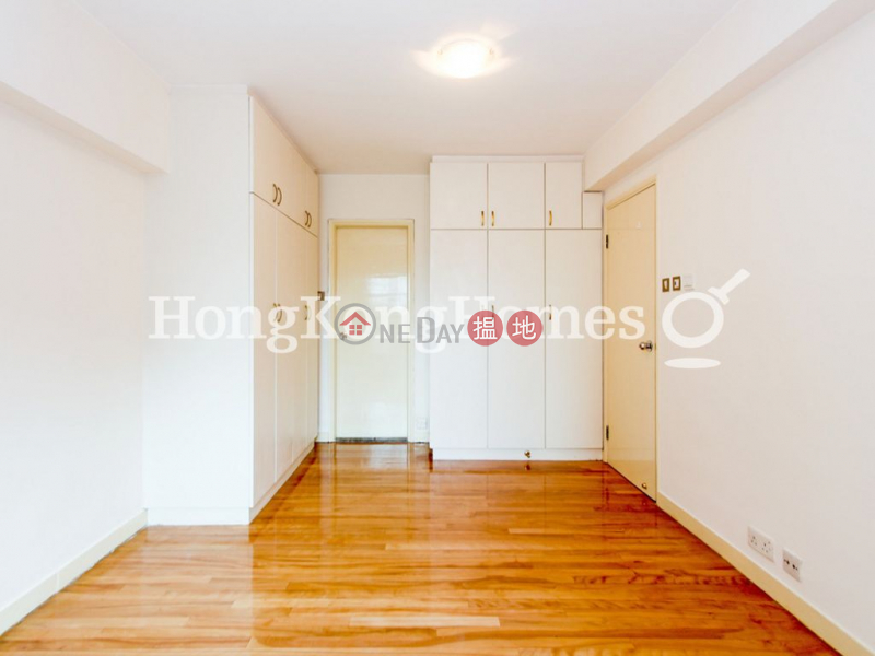 HK$ 36,800/ month Imperial Court, Western District 3 Bedroom Family Unit for Rent at Imperial Court