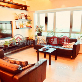 Unique 2 bedroom on high floor with harbour views | Rental | Imperial Court 帝豪閣 _0