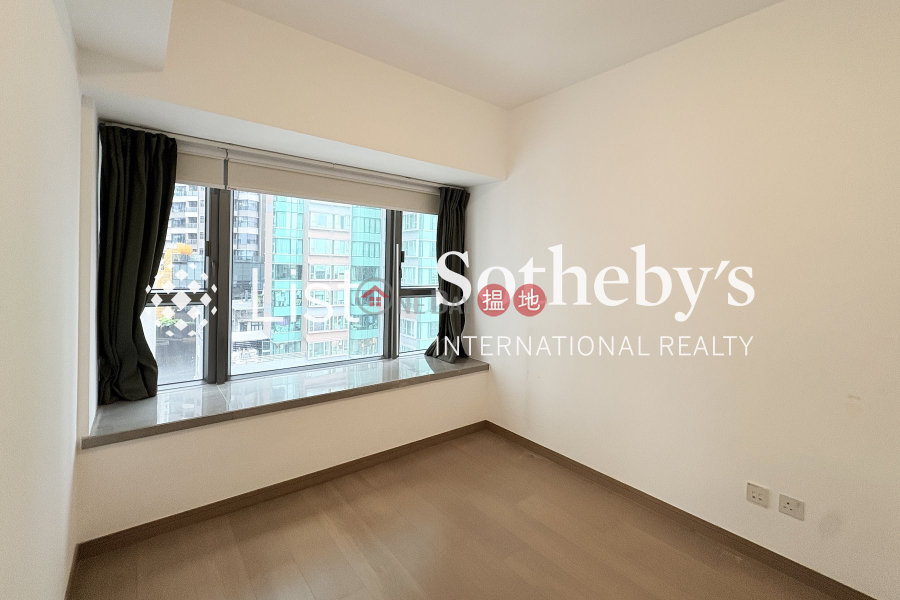 Property for Sale at Centre Point with 3 Bedrooms | Centre Point 尚賢居 Sales Listings
