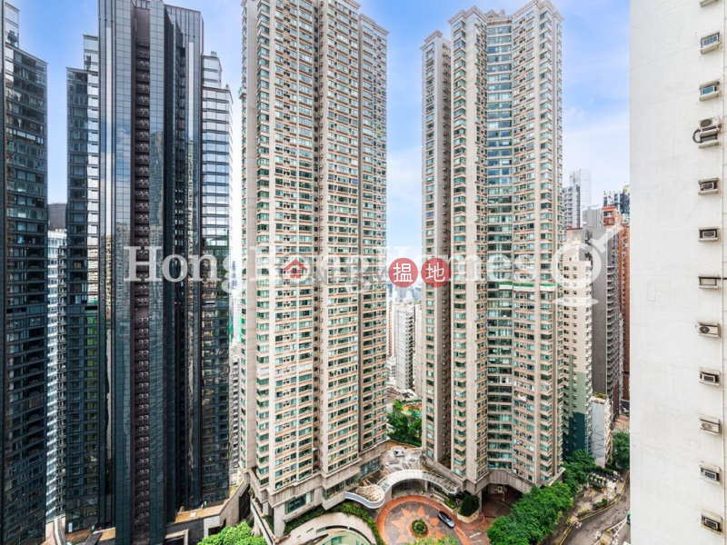 Property Search Hong Kong | OneDay | Residential | Rental Listings | 3 Bedroom Family Unit for Rent at Blessings Garden