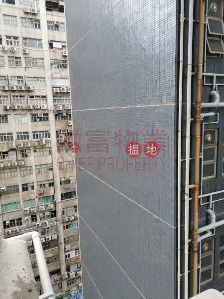 內廁，開揚, Pat Tat Industrial Building 八達工業大廈 Rental Listings | Wong Tai Sin District (140668)