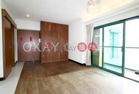 Luxurious 2 bedroom with balcony | For Sale | University Heights Block 2 翰林軒2座 _0