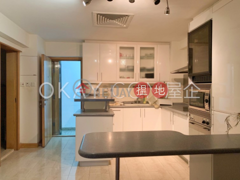 Practical 2 bedroom in Wan Chai | Rental, Cheong Chun Building 長春大廈 | Wan Chai District (OKAY-R67882)_0