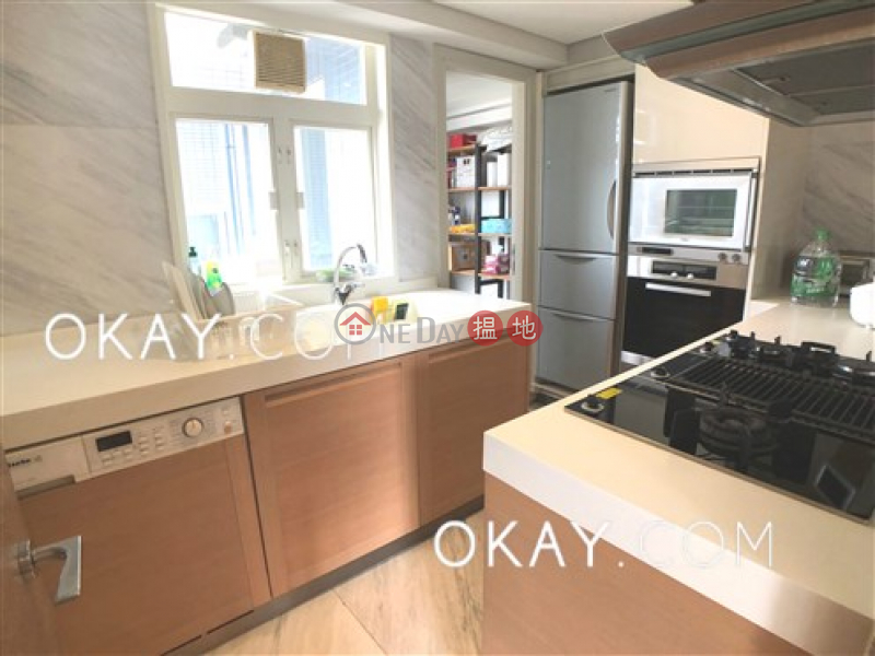 HK$ 49,000/ month | Centrestage Central District Lovely 3 bed on high floor with harbour views & balcony | Rental