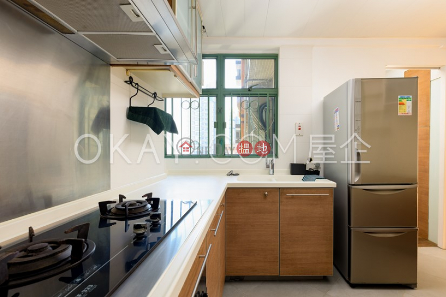 Charming 3 bedroom on high floor | For Sale | Robinson Place 雍景臺 Sales Listings