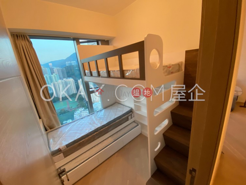 Elegant 3 bedroom on high floor with balcony | Rental | Grand Central Phase 1 Tower 2 凱匯1期2座 Rental Listings