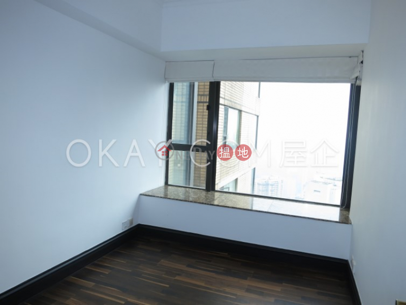 Property Search Hong Kong | OneDay | Residential Rental Listings | Exquisite 3 bedroom on high floor with parking | Rental
