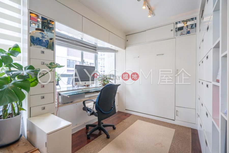 Gorgeous 2 bed on high floor with harbour views | For Sale | Sherwood Court 慧林閣 Sales Listings