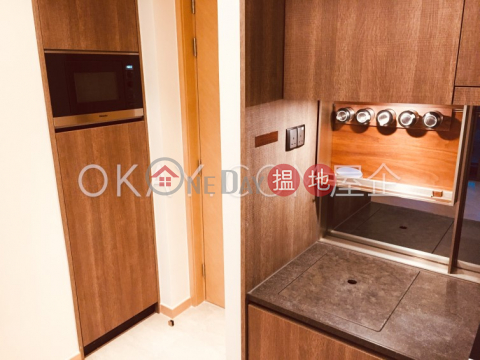 Gorgeous 2 bedroom on high floor with balcony | For Sale | Novum West Tower 1 翰林峰1座 _0