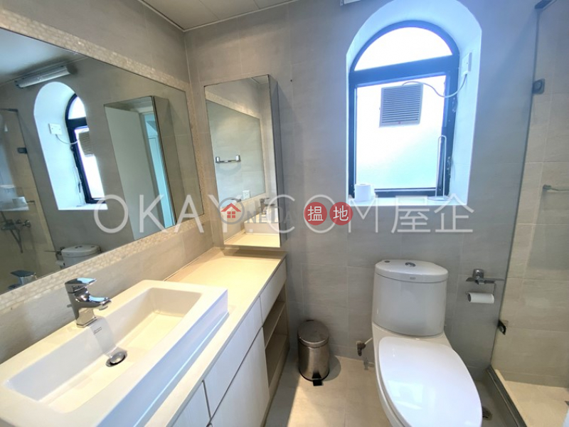 HK$ 76,000/ month Silver Fountain Terrace House Sai Kung, Gorgeous house with sea views, rooftop & terrace | Rental