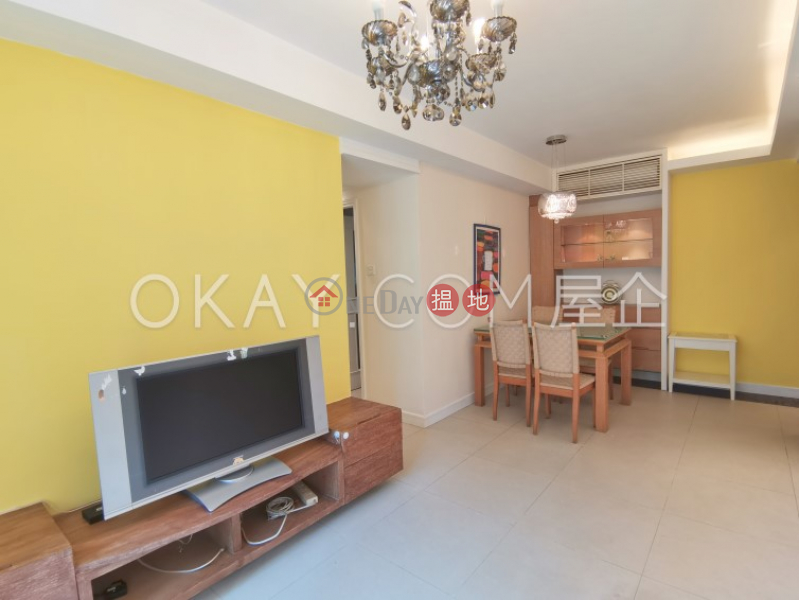 Property Search Hong Kong | OneDay | Residential | Sales Listings | Gorgeous 2 bedroom in Sheung Wan | For Sale