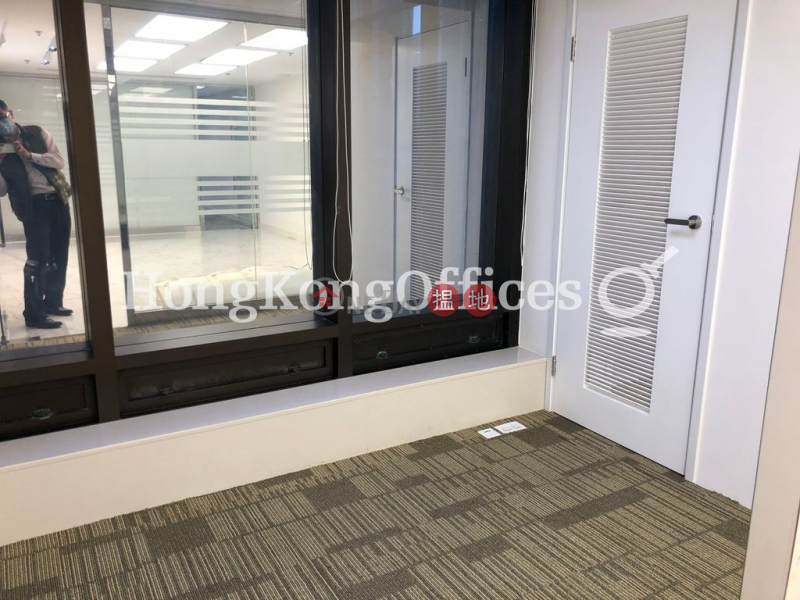 HK$ 198,440/ month | Worldwide House, Central District Office Unit for Rent at Worldwide House