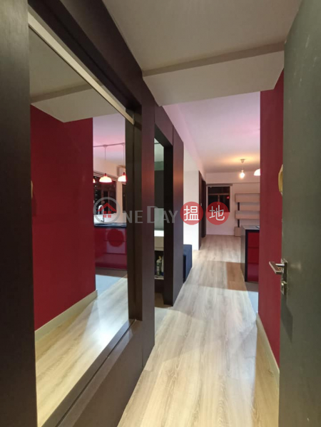 nice renovated, convenient location, Tong Nam Mansion 東南大廈 Sales Listings | Western District (E81302)
