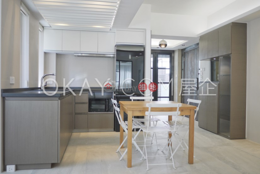 HK$ 37,000/ month Po Ming Building | Wan Chai District Rare 2 bedroom on high floor with terrace | Rental