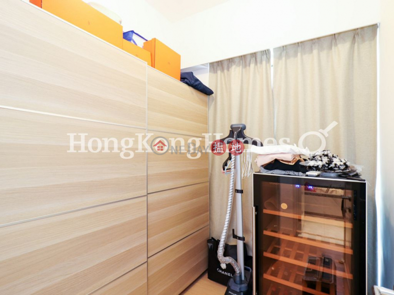 3 Bedroom Family Unit at Kensington Hill | For Sale, 98 High Street | Western District, Hong Kong Sales HK$ 25M