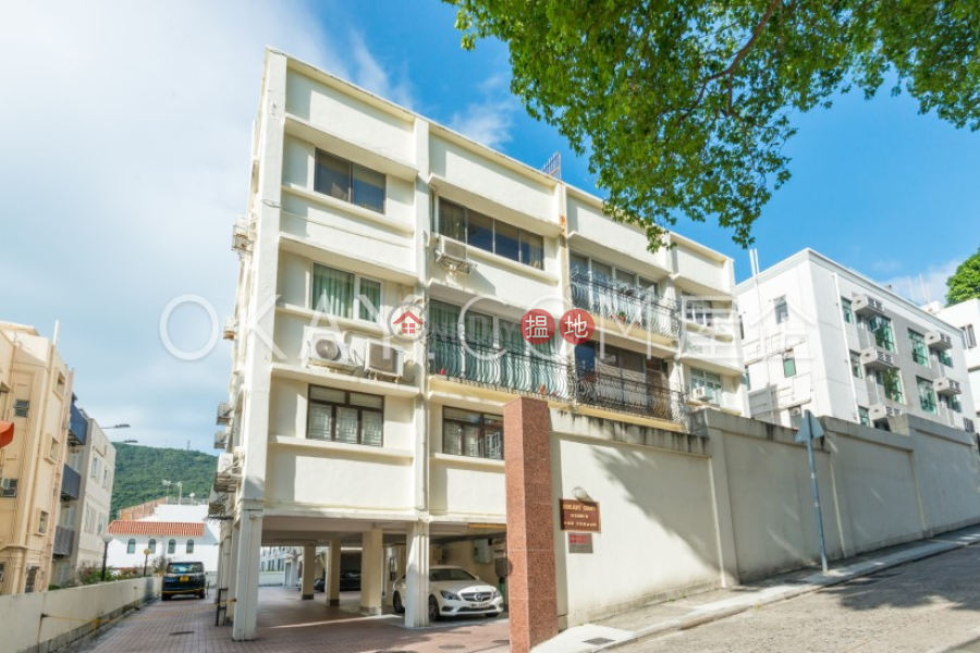 HK$ 50,000/ month | Sunlight Court, Western District, Elegant penthouse with rooftop & parking | Rental