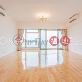 Stylish 4 bedroom with sea views, balcony | Rental | Villas Sorrento 御海園 _0