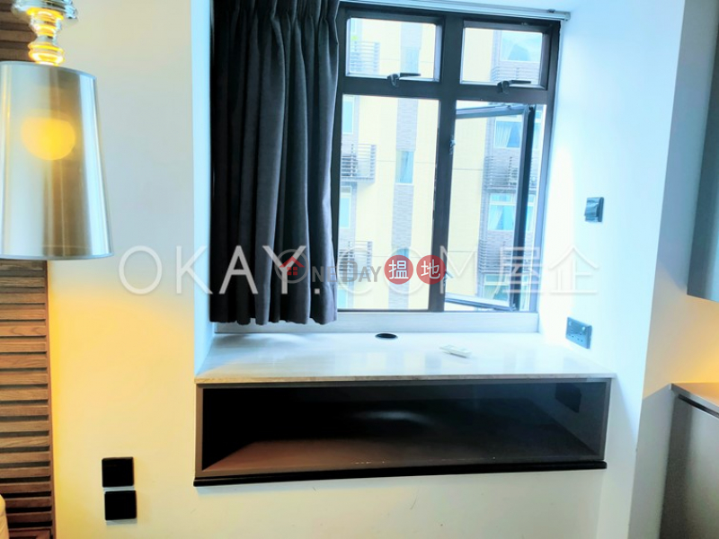 Property Search Hong Kong | OneDay | Residential, Sales Listings, Tasteful 1 bedroom in Mid-levels West | For Sale