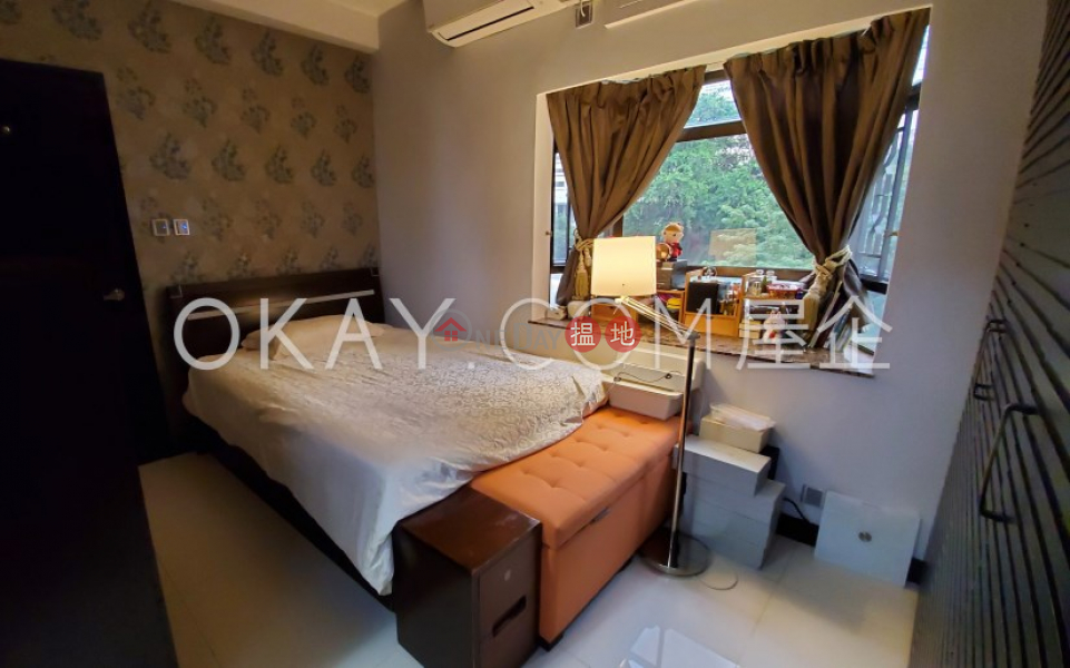 Charming 3 bedroom on high floor with rooftop & parking | For Sale | Suncliffe Place 康盛苑 Sales Listings