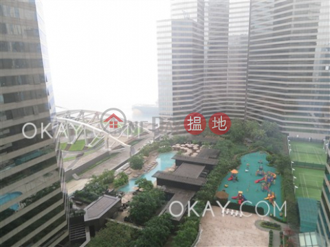 Unique 1 bedroom on high floor with harbour views | Rental | Convention Plaza Apartments 會展中心會景閣 _0