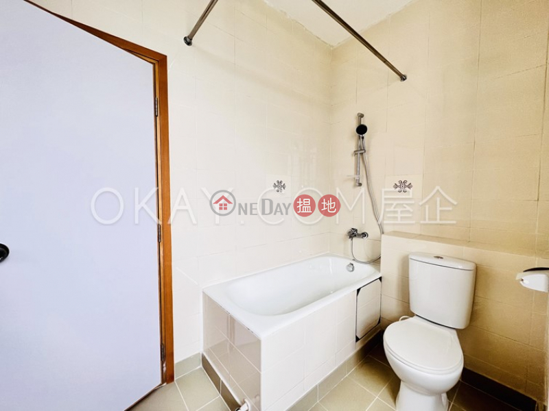 HK$ 59,400/ month 111 Mount Butler Road Block C-D, Wan Chai District Popular 3 bedroom with balcony & parking | Rental