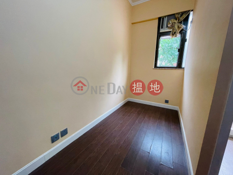 SK Seaview Villa + Garage. Close to Town, Hillock House 2 樂居2座 | Sai Kung (SK2657)_0