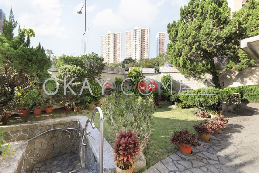 Luxurious house with parking | For Sale, Jardine\'s Lookout Garden 渣甸山花苑 Sales Listings | Wan Chai District (OKAY-S796006)