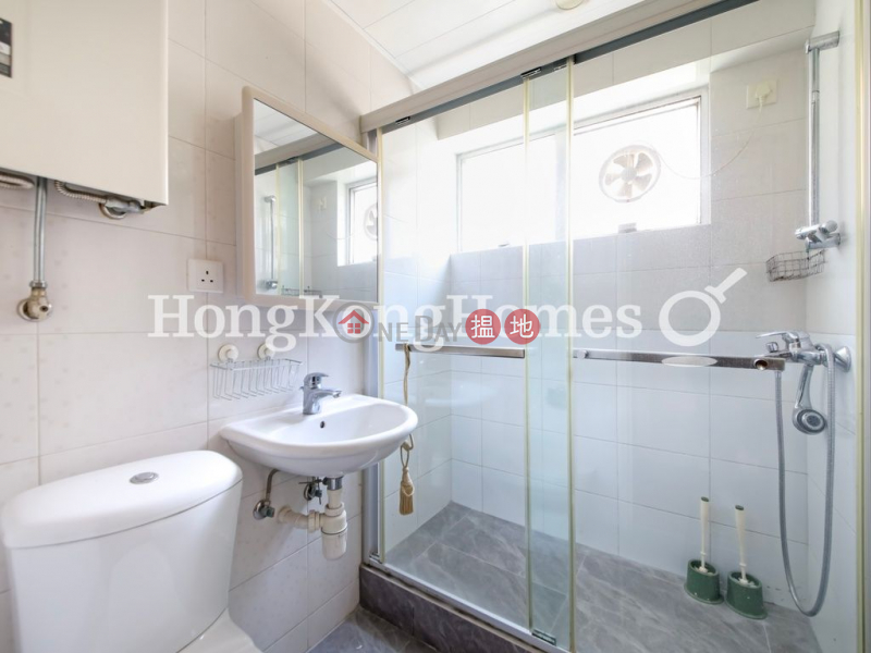 Property Search Hong Kong | OneDay | Residential | Rental Listings | 3 Bedroom Family Unit for Rent at Flora Garden