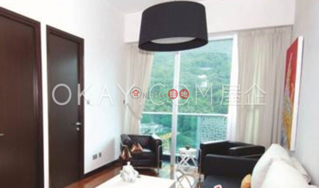 Nicely kept 2 bedroom on high floor with balcony | Rental | J Residence 嘉薈軒 Rental Listings