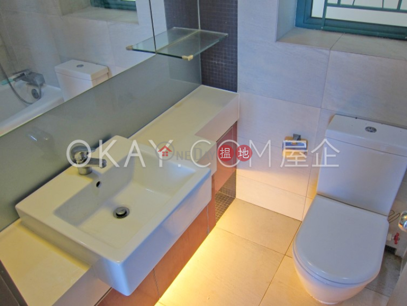 HK$ 14.3M | Tower 6 Grand Promenade, Eastern District | Charming 3 bedroom with harbour views & balcony | For Sale