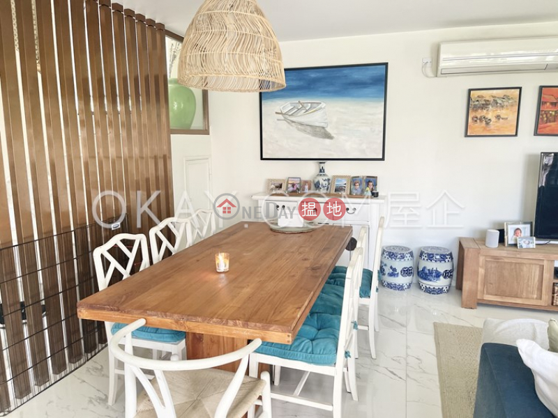 HK$ 55,000/ month Lobster Bay Villa, Sai Kung Tasteful house with sea views, rooftop & balcony | Rental